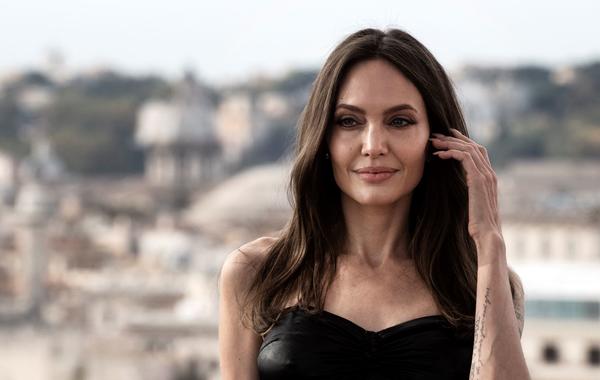 Angelina Jolie in Rome on October 25 ,2021. Tiziana FABI / AFP
