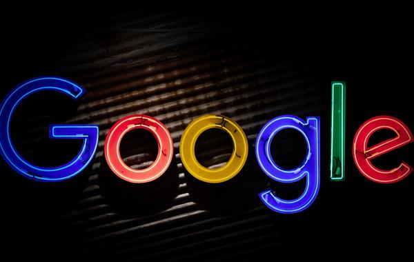 
جوجل تخطط لإضافة الذكاء الاصطناعي في الإعلانات وإنشاء محتوى يوتيوب
