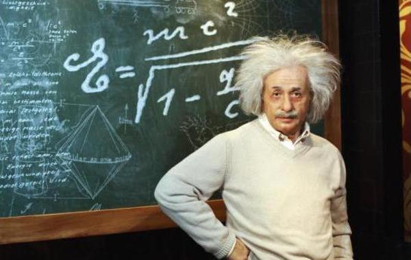 10 دروس مدهشة في الحياة من ألبرت آينشتاين