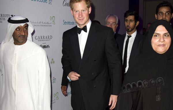 الأمير Harry في دبي بكامل أناقته من أجل الخير